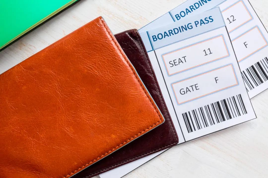 How to check an airline ticket