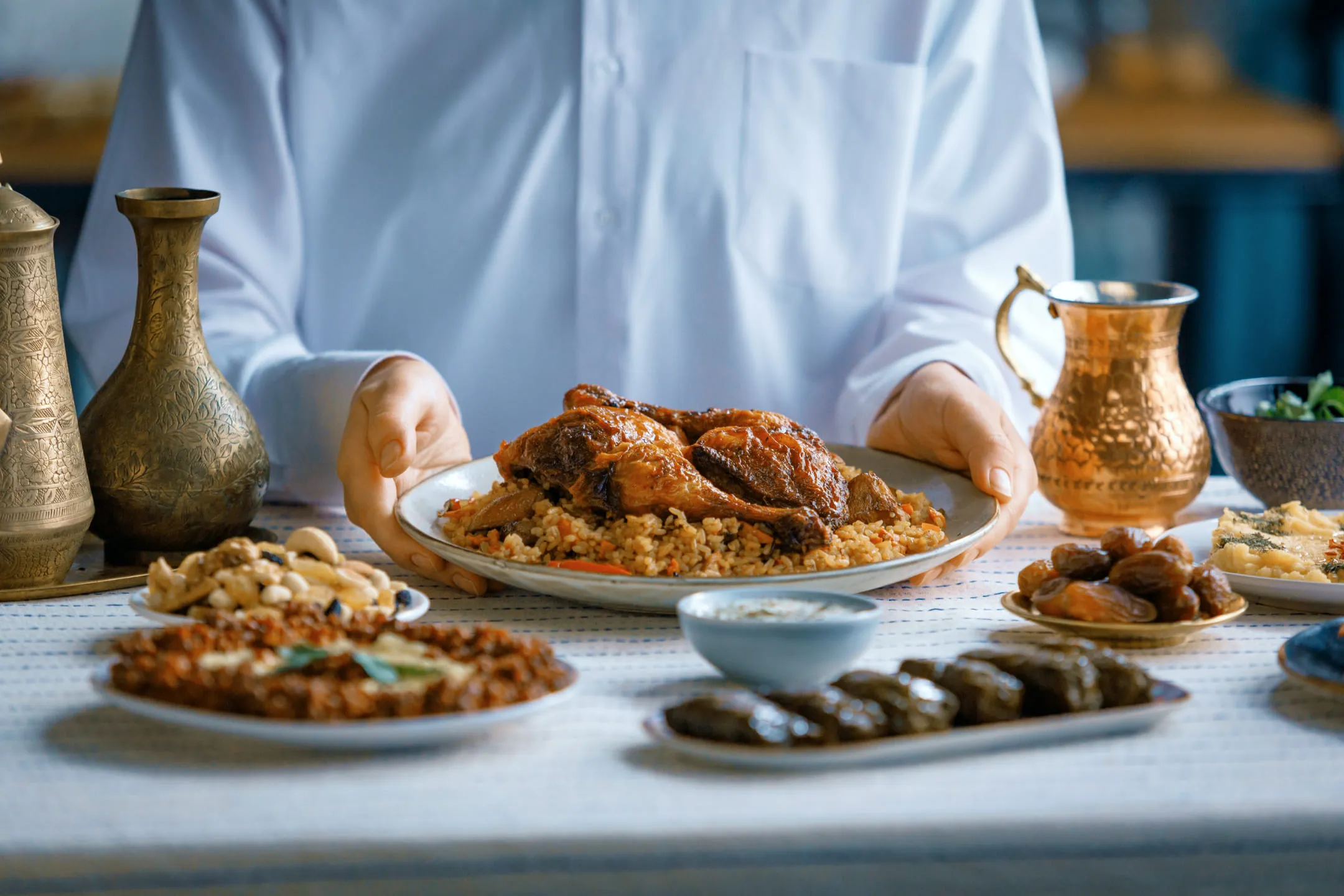 Fried chicken with rice on a plate