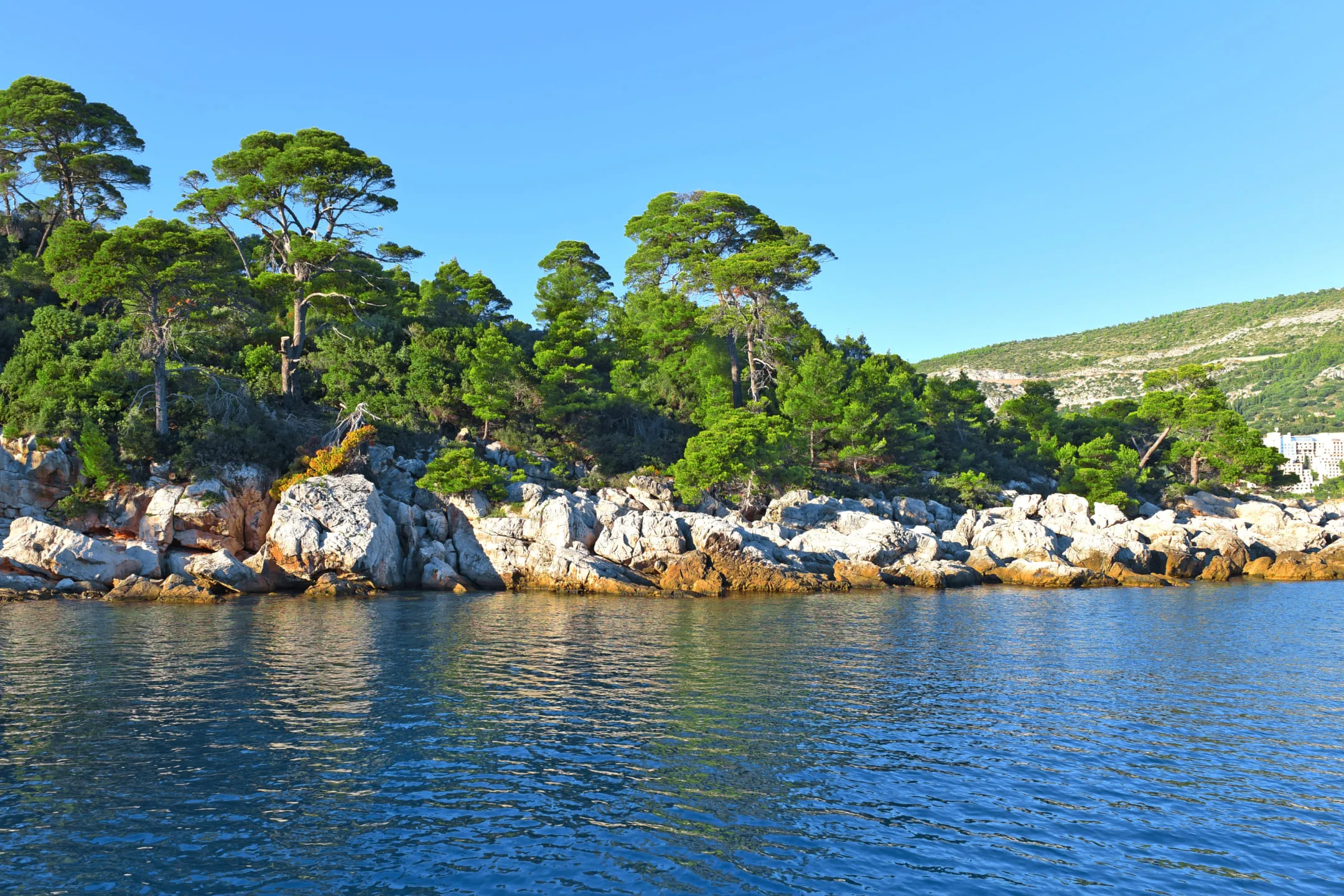 Island in the middle of the sea