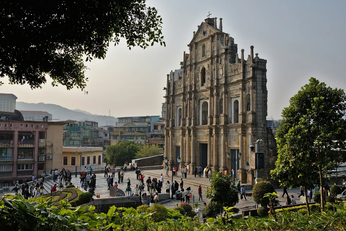 Macau – the Eastern Las Vegas: how to get there and why visit