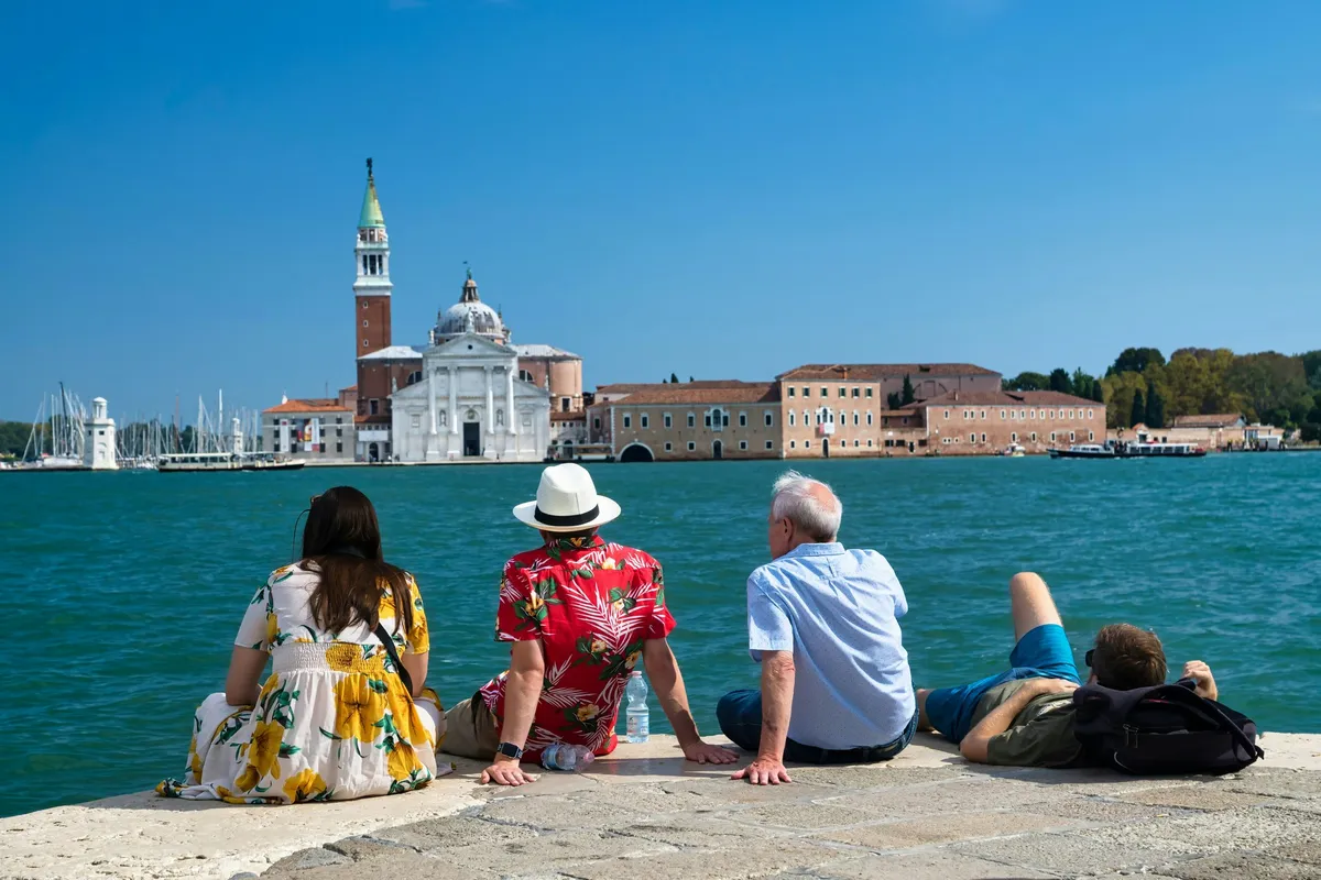 Traveler’s Etiquette: What Will Make You Hated in Different Countries
