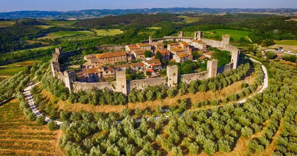 How to get to Monteriggioni