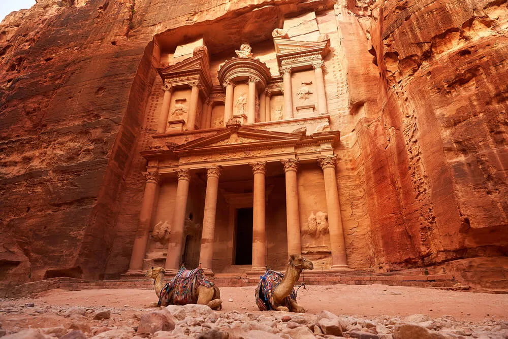 Petra wonder of the world