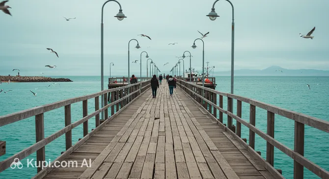 Comandante Luis Piedra Buena Pier
