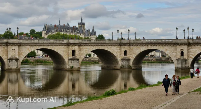 Jacques-Gabriel Bridge