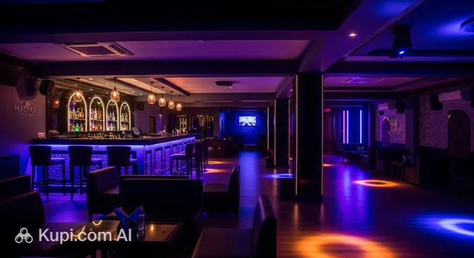 Madira Bar and Lounge